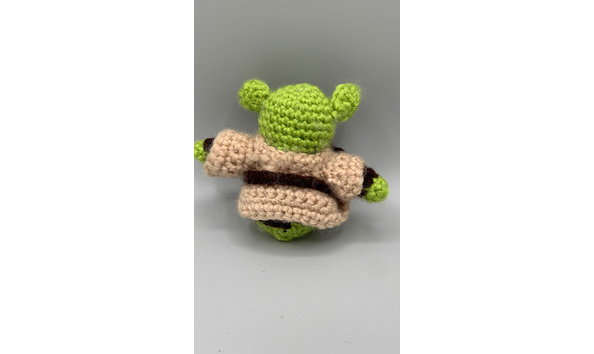 Big image 202307toy003 5   sw crocheted amigurumi princess leia   yoda