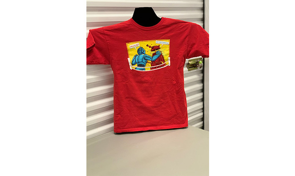 Big image 202301app002   rock em sock em robots cybermen vs. daleks t shirt