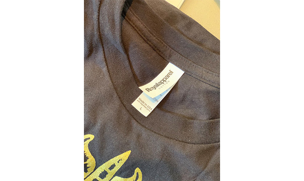 Big image 202209app003 2   black god is trans t shirt