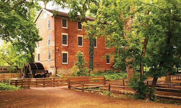 Big image graue mill museum tour 594 354