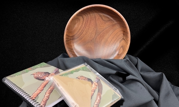 Big image woodland songbird