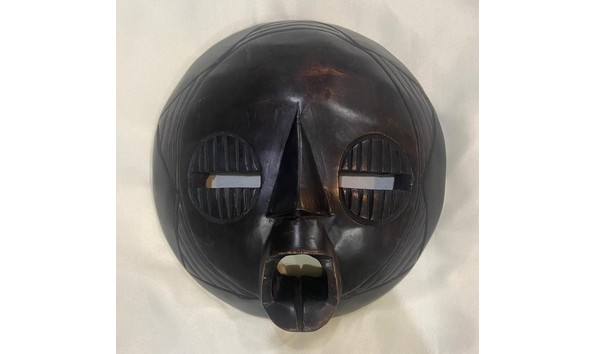 Big image ashanti mask from ghana