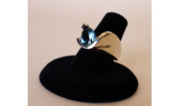 Big image pacula topaz ring 2