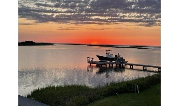 Big image big image image0 2