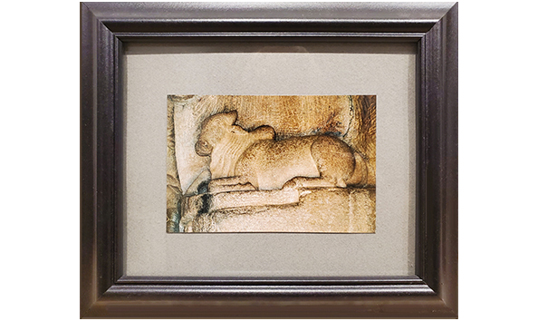 Big image u1 reclining bull