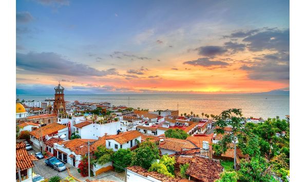 Big image puerto vallarta sunset playa los arcos