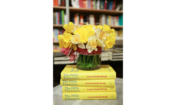 Big image still life w flowers