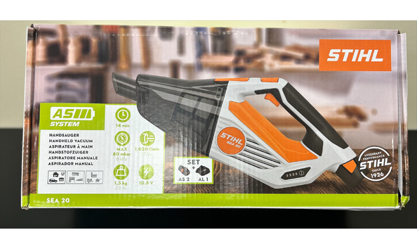 Big image stihl handheld vacumn 