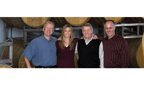 Big image scheid vineyards people top
