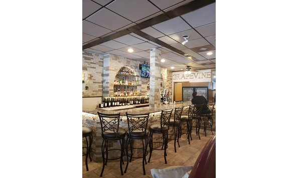 Big image grapevine greek italian