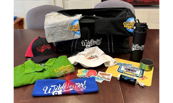 Big image traps2025 photo of swag bag