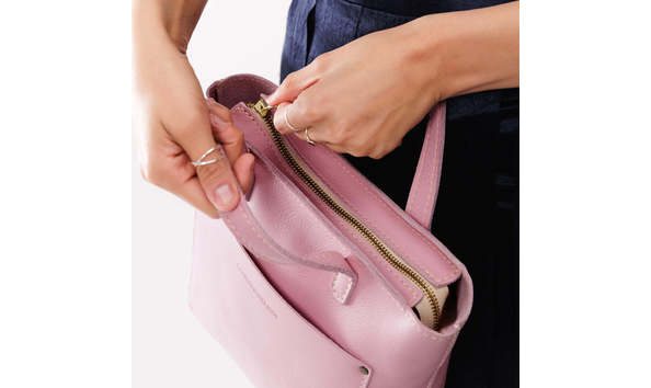 Big image crossbody3