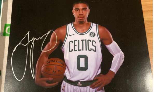 Big image jayson tatum signed  1 