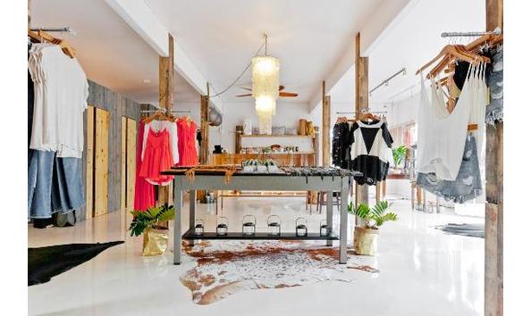 Big image driftwood3