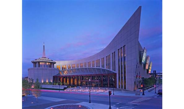 Big image nasvhville country music hall of fame 1024x800.jpg