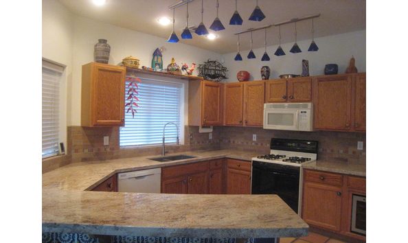 Big image dbe62394 a5a3 42b9 a0ef a5828f9c850e.c10