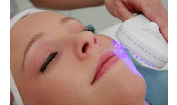 Big image tbe 2018   light treatment facial photo