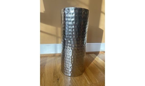 Big image silvervase1