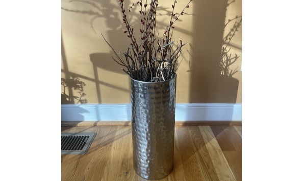 Big image silvervase2