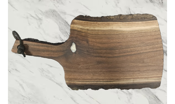 Big image  15 chuck   karen schneider cutting board 2