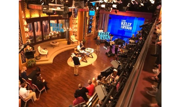 Big image during the show