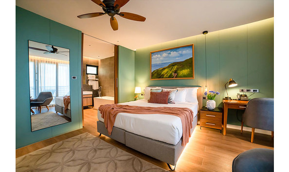 Big image statia golden rock deluxe ocean view room
