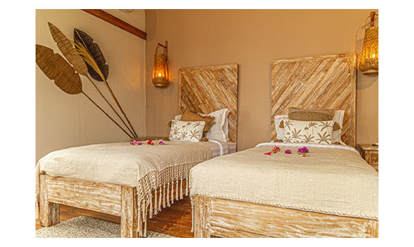 Big image seaview twin setting