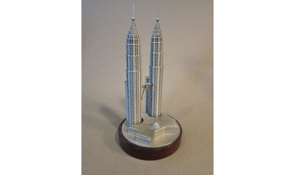 Big image 11.03 petronas towers