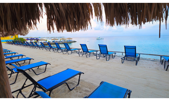 Big image flamingo beach 1