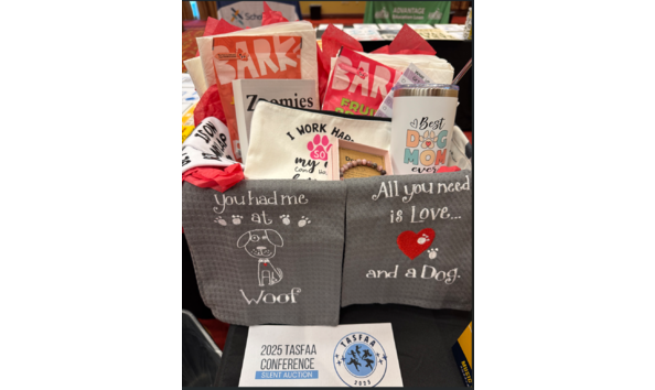 Big image pet lover basket