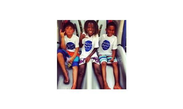 Big image waves boys