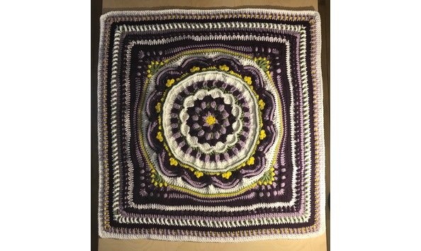 Big image sweet caroline lap blanket