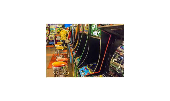 Big image silverball video