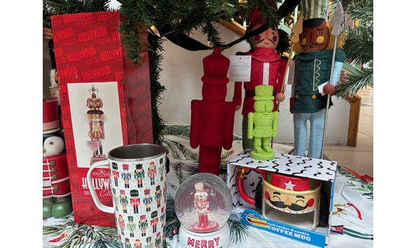 Big image nutcracker sweet  3 