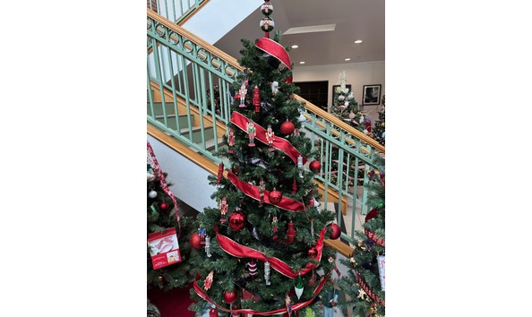 Big image nutcracker sweet full