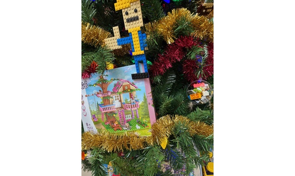 Big image brick the halls  2 