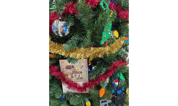 Big image brick the halls  3 