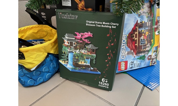 Big image brick the halls  4 