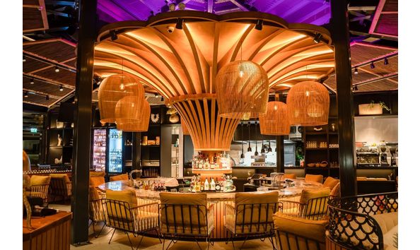 Big image breeze bar