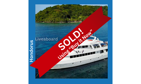 Big image roatan aggressor 2 