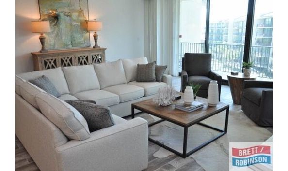 Big image allyson and david strange condo1 preview