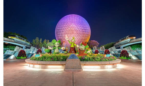 Big image epcot photo at night orig