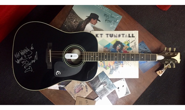 Big image kt tunstall pkg guitar