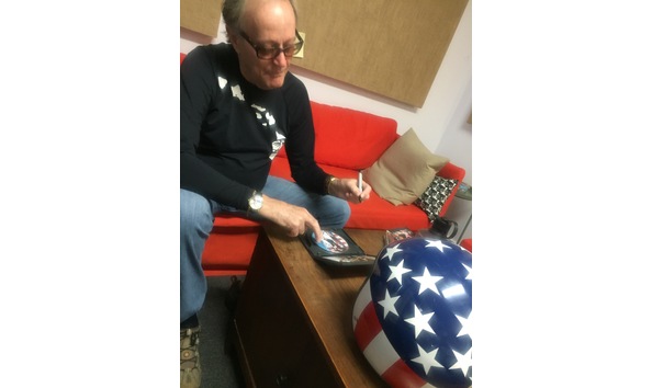 Big image peter fonda signs dvd