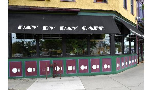 Big image 4 day by day cafe