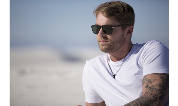 Big image brettyoung