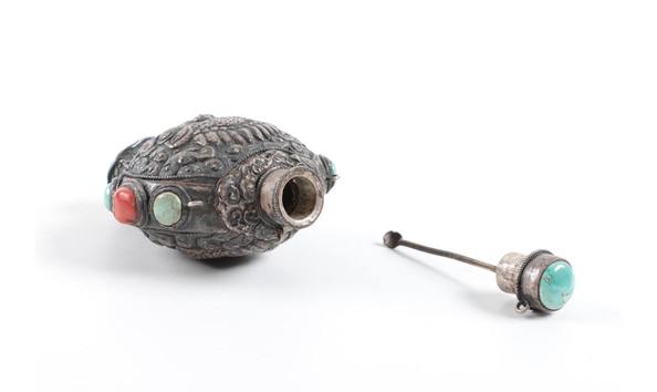 Big image snuff bottle8