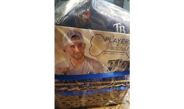 Big image gift basket copy