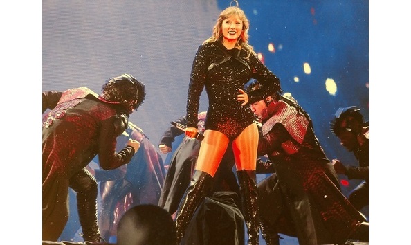 Big image taylor swift