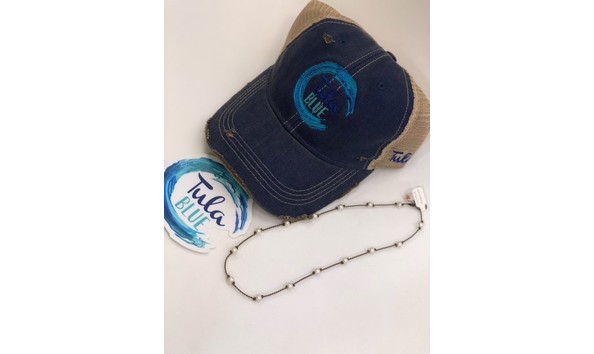 Big image pearl and hat